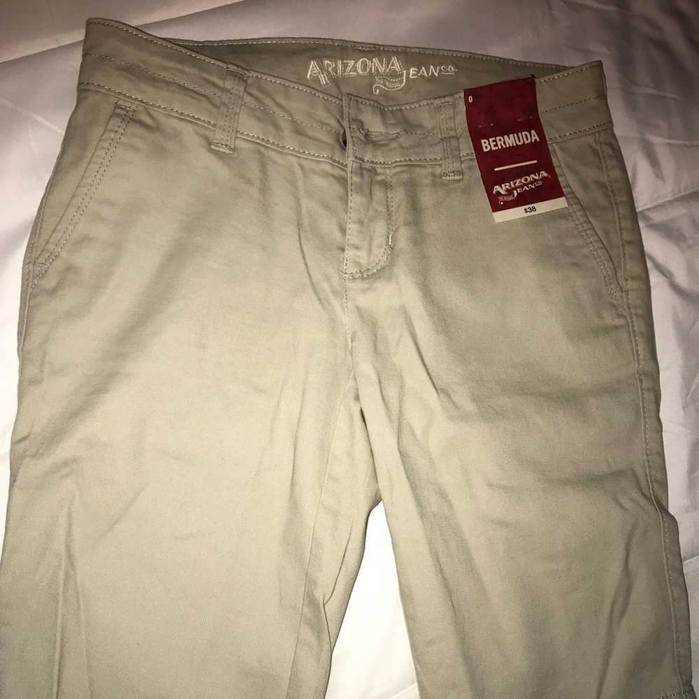 Khaki shorts brand new